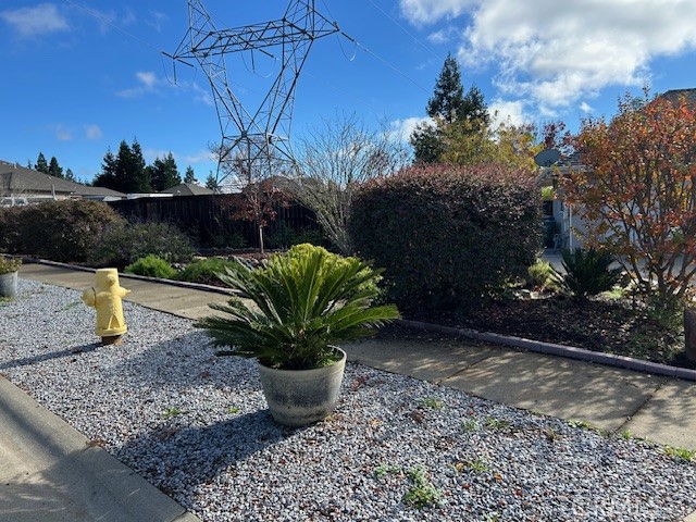 Detail Gallery Image 59 of 72 For 14 Sparrow Hawk, Chico,  CA 95928 - 4 Beds | 2/1 Baths