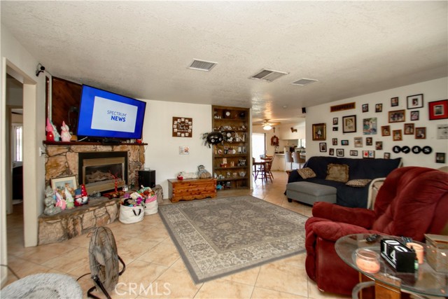 Detail Gallery Image 17 of 61 For 61504 Capilla Drive, Joshua Tree,  CA 92252 - 2 Beds | 2 Baths