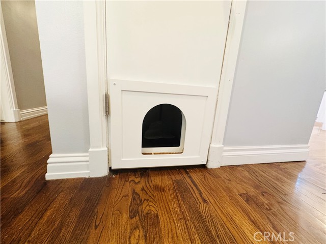 Detail Gallery Image 17 of 44 For 11905 Paso Robles, Granada Hills,  CA 91344 - 4 Beds | 3 Baths