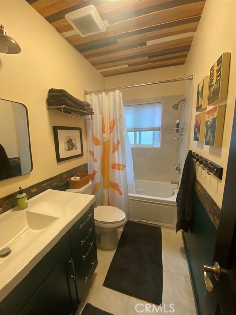 Detail Gallery Image 17 of 43 For 18700 Oak Grove Rd, Hidden Valley Lake,  CA 95467 - 3 Beds | 2 Baths