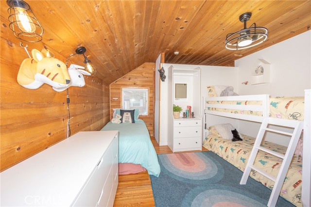 40189 Mahanoy Lane, Big Bear Lake, CA 92315