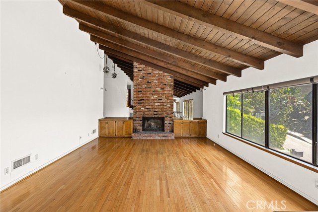 Detail Gallery Image 9 of 43 For 4049 Camino Real, Los Angeles,  CA 90065 - 3 Beds | 2 Baths