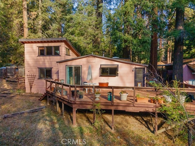 Detail Gallery Image 22 of 25 For 2615 S Old Stage Rd, Mount Shasta,  CA 96067 - 2 Beds | 1 Baths