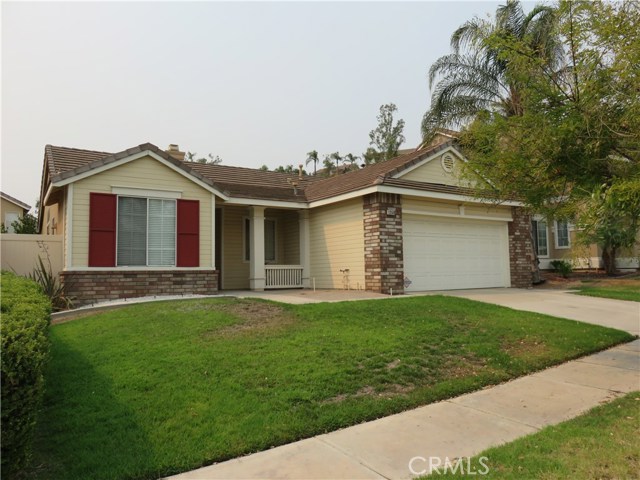 1268 Las Lunitas Ave, Corona, CA 92879