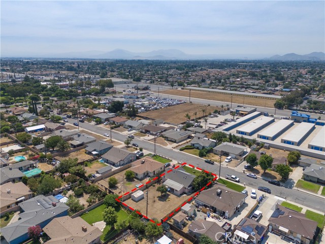 17392 Paine Street, Fontana CA: https://media.crmls.org/medias/3c5a41a4-fbc4-49da-8a2b-1bb81a9ba2ad.jpg