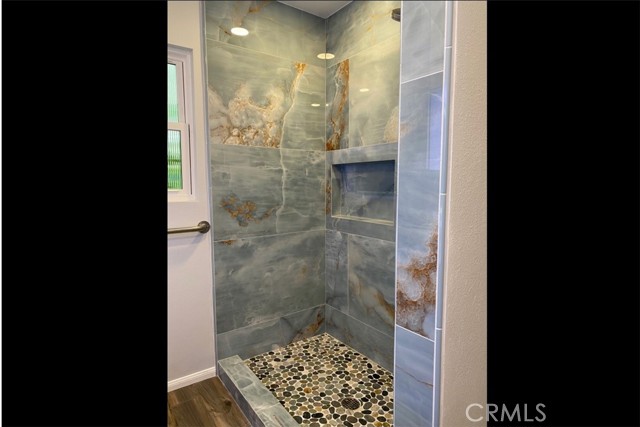 Detail Gallery Image 18 of 63 For 1321 Pepper Tree Ln, Vista,  CA 92084 - 4 Beds | 3 Baths