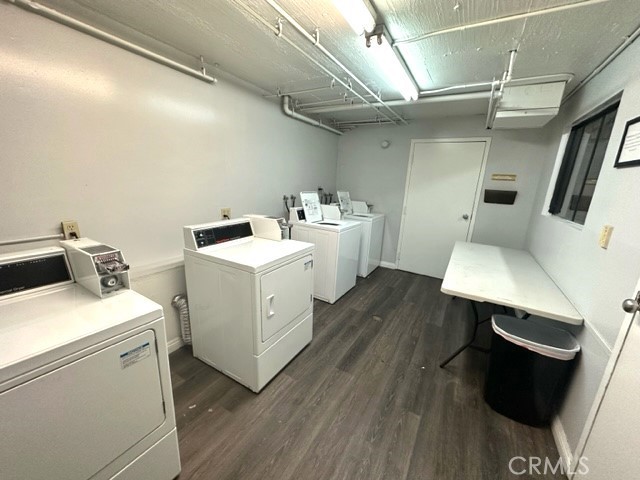 https://media.crmls.org/medias/3c5ab287-4639-4b04-af41-e2a743806014.jpg?preset=X-Large