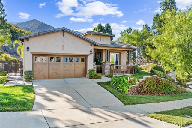 Detail Gallery Image 2 of 48 For 24217 Fawnskin, Corona,  CA 92883 - 2 Beds | 2 Baths