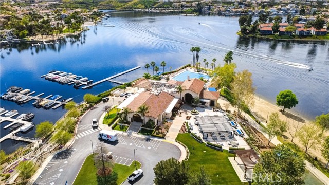 Image 64 of 75 For 22637 Cascade