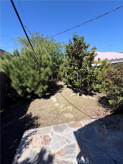 Detail Gallery Image 26 of 28 For 1042 W 15th, San Pedro,  CA 90731 - 2 Beds | 1 Baths