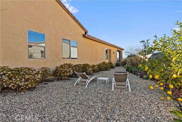 Detail Gallery Image 39 of 66 For 18619 Cedar Crest Dr, Canyon Country,  CA 91387 - 3 Beds | 2/1 Baths