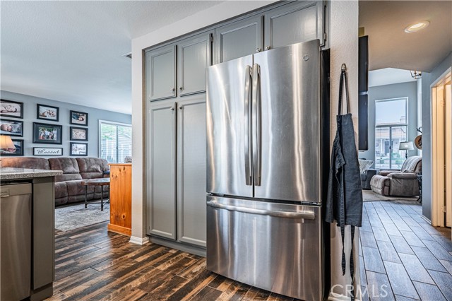 Detail Gallery Image 18 of 59 For 29385 N Lake Dr, Lake Elsinore,  CA 92530 - 3 Beds | 2/1 Baths