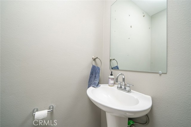 Detail Gallery Image 16 of 26 For 716 W Lugonia Ave, Redlands,  CA 92374 - 2 Beds | 1 Baths