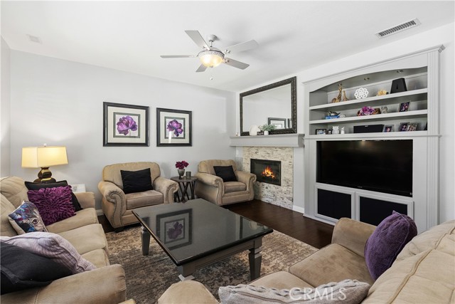 Detail Gallery Image 6 of 40 For 12390 Jacaranda, Riverside,  CA 92503 - 4 Beds | 3 Baths