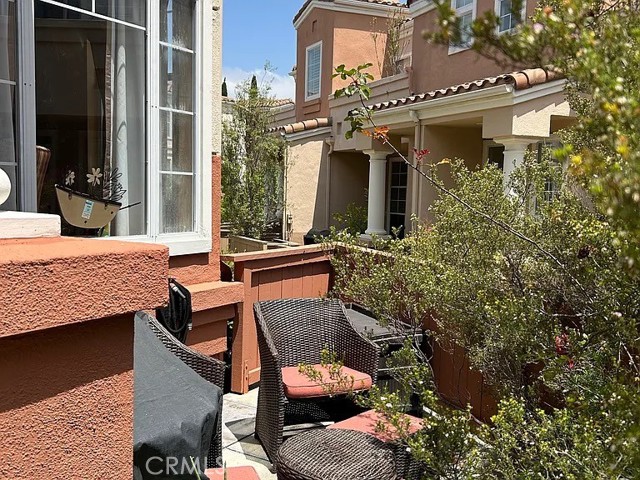 Detail Gallery Image 14 of 26 For 1020 S San Marino Way, Anaheim,  CA 92808 - 3 Beds | 2 Baths