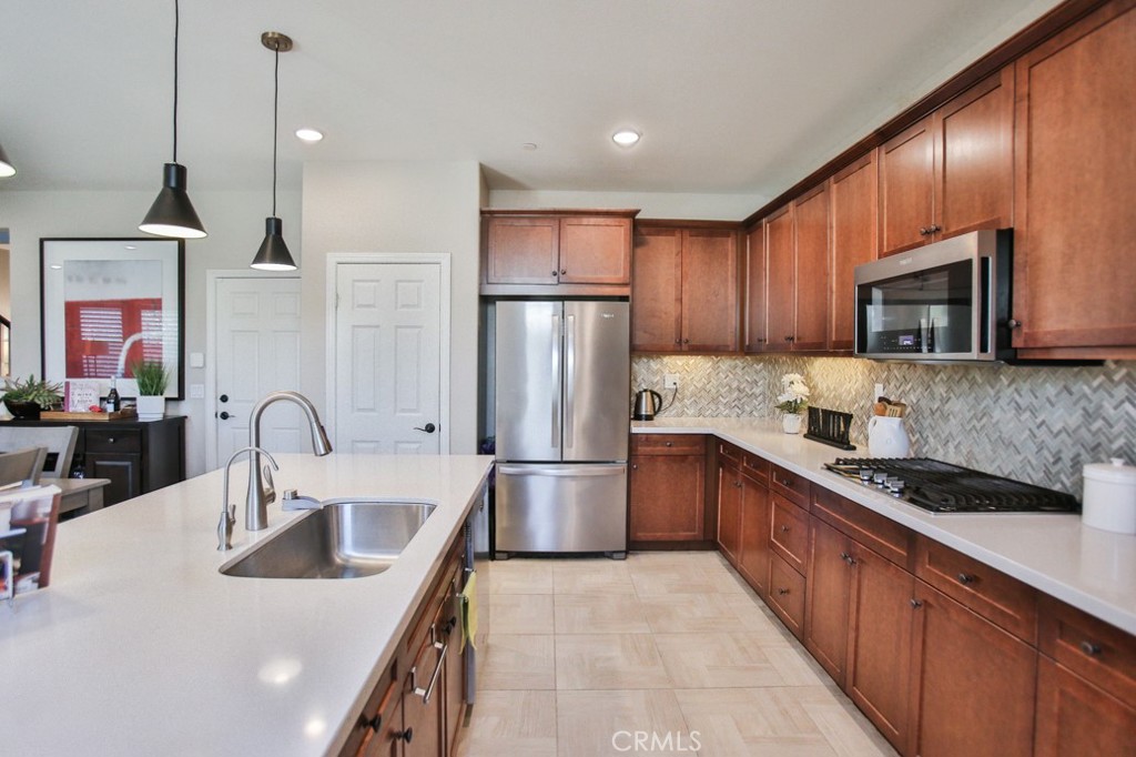 MLS #PW25176947 img 30