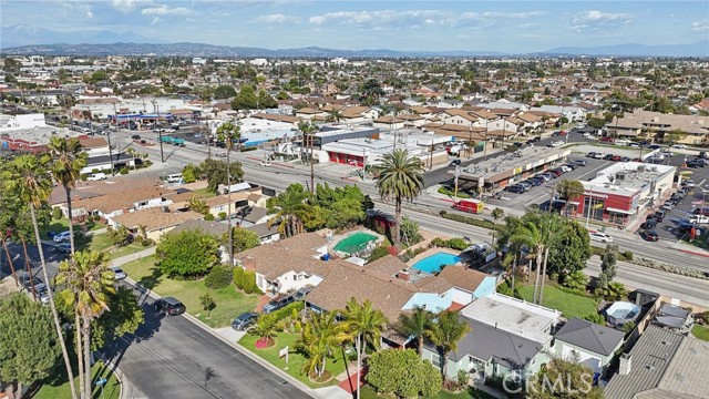 Image 41 of 52 For 12268 Samoline Avenue