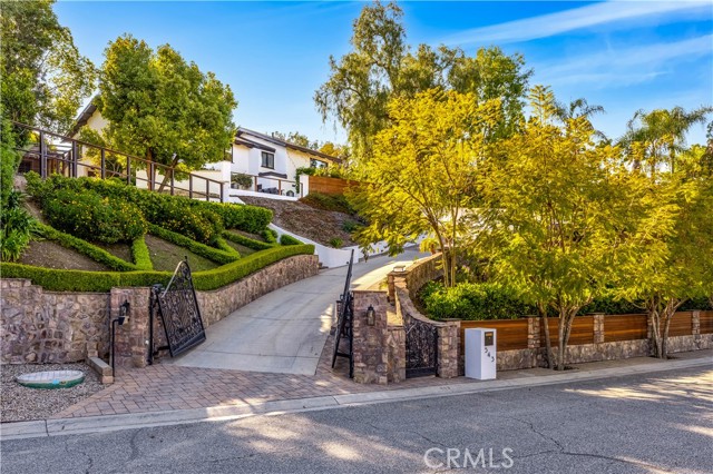 Image 56 of 70 For 543 Paseo Grande