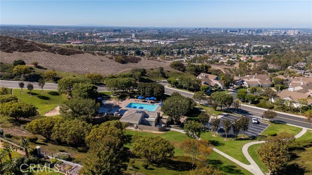 Detail Gallery Image 60 of 65 For 21 Centaurus, Irvine,  CA 92603 - 4 Beds | 3/1 Baths