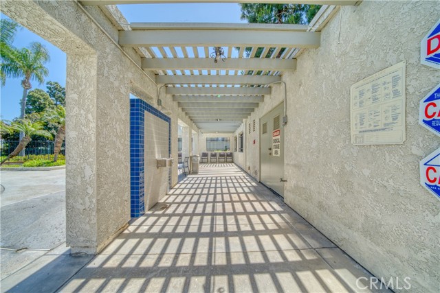 Detail Gallery Image 4 of 35 For 5146 Dorado Dr #201,  Huntington Beach,  CA 92649 - 2 Beds | 2 Baths