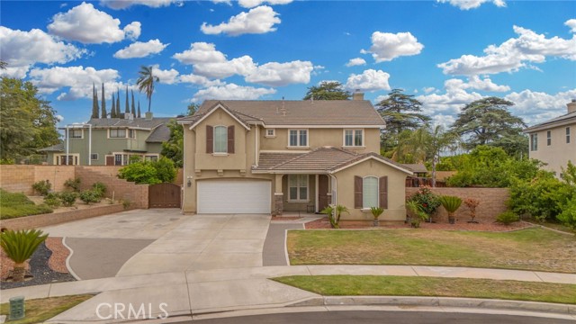 Detail Gallery Image 3 of 75 For 325 Deodar St, Redlands,  CA 92374 - 6 Beds | 4 Baths
