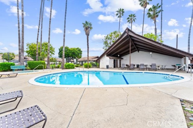 1800 E Heim Ave, Orange CA: https://media.crmls.org/medias/3c626e3e-f354-41f1-b2ab-f675dff9944e.jpg