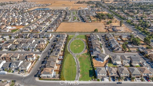 Detail Gallery Image 49 of 55 For 6125 W Willis Ave, Fresno,  CA 93723 - 2 Beds | 2 Baths