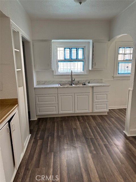 Detail Gallery Image 3 of 3 For 1122 N G St, San Bernardino,  CA 92410 - 1 Beds | 1 Baths