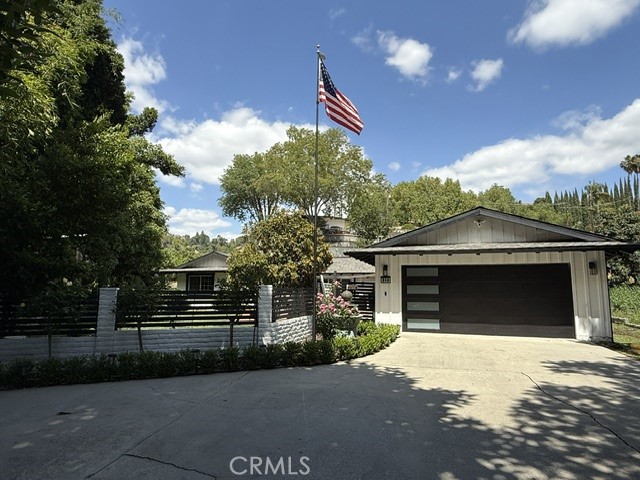 1323 Kashlan, La Habra Heights CA: https://media.crmls.org/medias/3c63e6de-a18f-4ed9-8a6a-c859917a6d5d.jpg