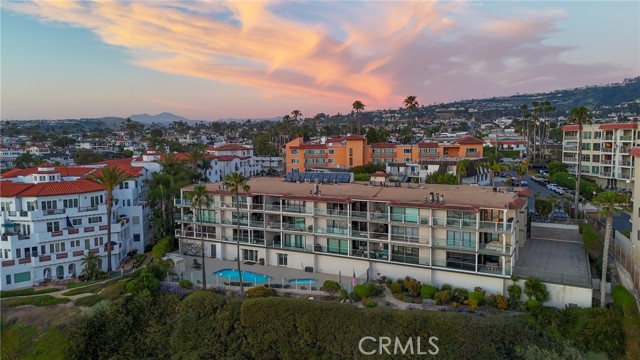 Detail Gallery Image 64 of 66 For 410 Corto Ln #E,  San Clemente,  CA 92672 - 2 Beds | 3 Baths