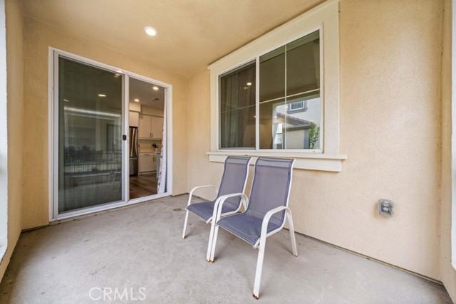 8254 Traveller Street, Chino CA: https://media.crmls.org/medias/3c645195-5514-40c4-a9cc-d4c716662bed.jpg