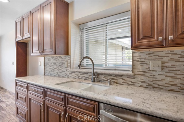 Detail Gallery Image 33 of 73 For 10219 Planebrook, Bakersfield,  CA 93312 - 3 Beds | 2 Baths