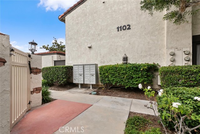 Detail Gallery Image 37 of 46 For 1102 San Juan St #B,  Tustin,  CA 92780 - 2 Beds | 2/1 Baths