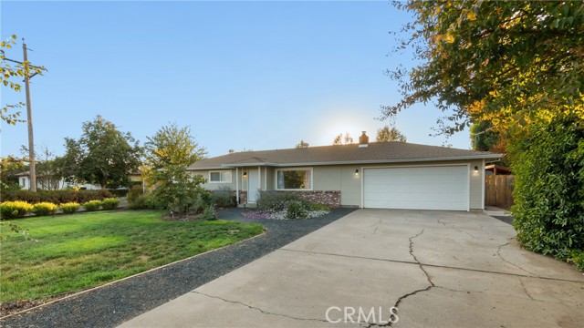 Detail Gallery Image 1 of 40 For 11063 Lone Pine Avenue, Chico,  CA 95928 - 3 Beds | 2 Baths