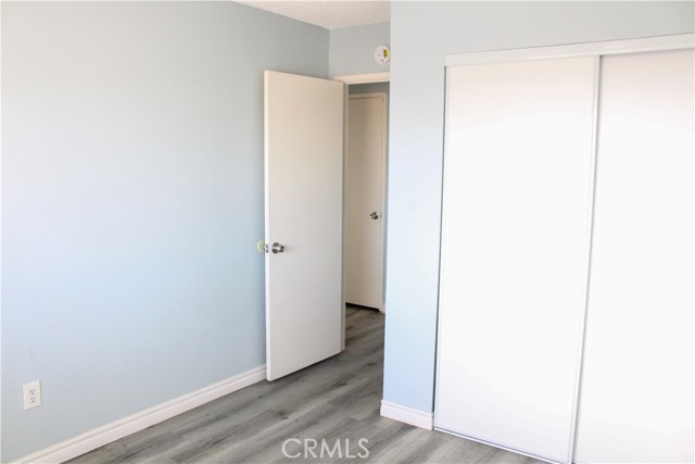 Detail Gallery Image 8 of 8 For 3471 20th, Highland,  CA 92346 - 2 Beds | 1 Baths