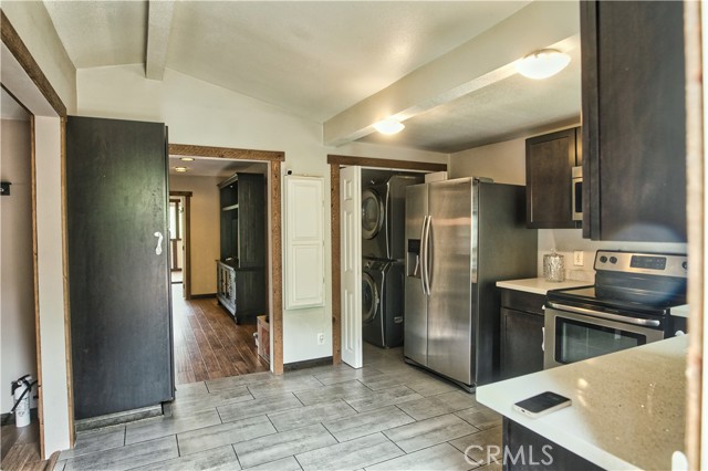 28298 Bond Way, Silverado, CA, 92676 28298 Bond Way, Silverado, CA, 92676