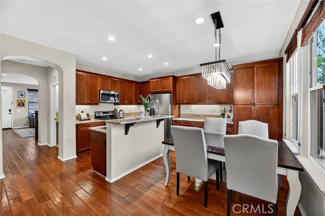 Detail Gallery Image 15 of 58 For 40265 Danbury Ct, Temecula,  CA 92591 - 3 Beds | 2/1 Baths