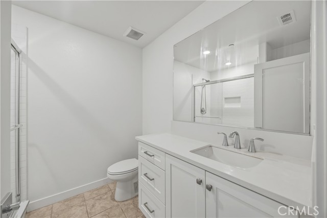 Detail Gallery Image 8 of 39 For 259 Siena, Lake Forest,  CA 92630 - 4 Beds | 3/1 Baths