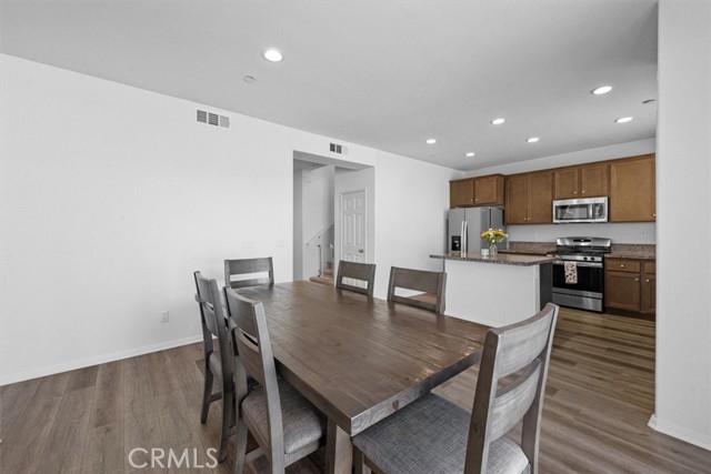 Detail Gallery Image 9 of 67 For 29161 Tarragon, Lake Elsinore,  CA 92530 - 4 Beds | 3 Baths