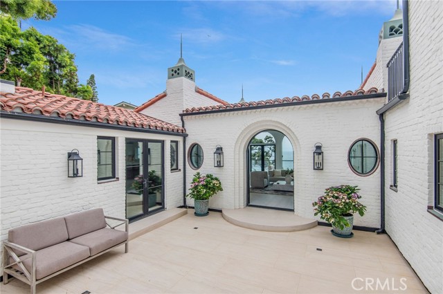 Detail Gallery Image 42 of 43 For 8 Rockledge Rd, Laguna Beach,  CA 92651 - 3 Beds | 4/1 Baths