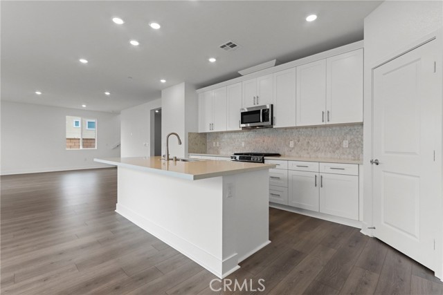 Detail Gallery Image 20 of 63 For 33303 Celadon Ave, French Valley,  CA 92596 - 5 Beds | 3 Baths