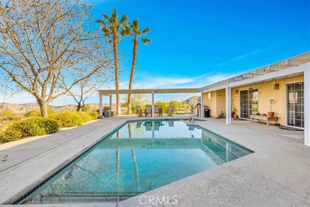 Detail Gallery Image 31 of 59 For 10341 Pinon Ave, Morongo Valley,  CA 92256 - 4 Beds | 3 Baths