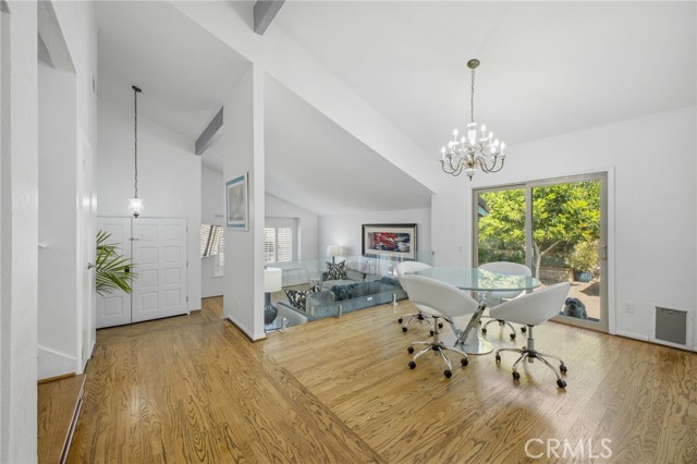 Detail Gallery Image 4 of 43 For 1970 Glassboro, Claremont,  CA 91711 - 4 Beds | 3 Baths