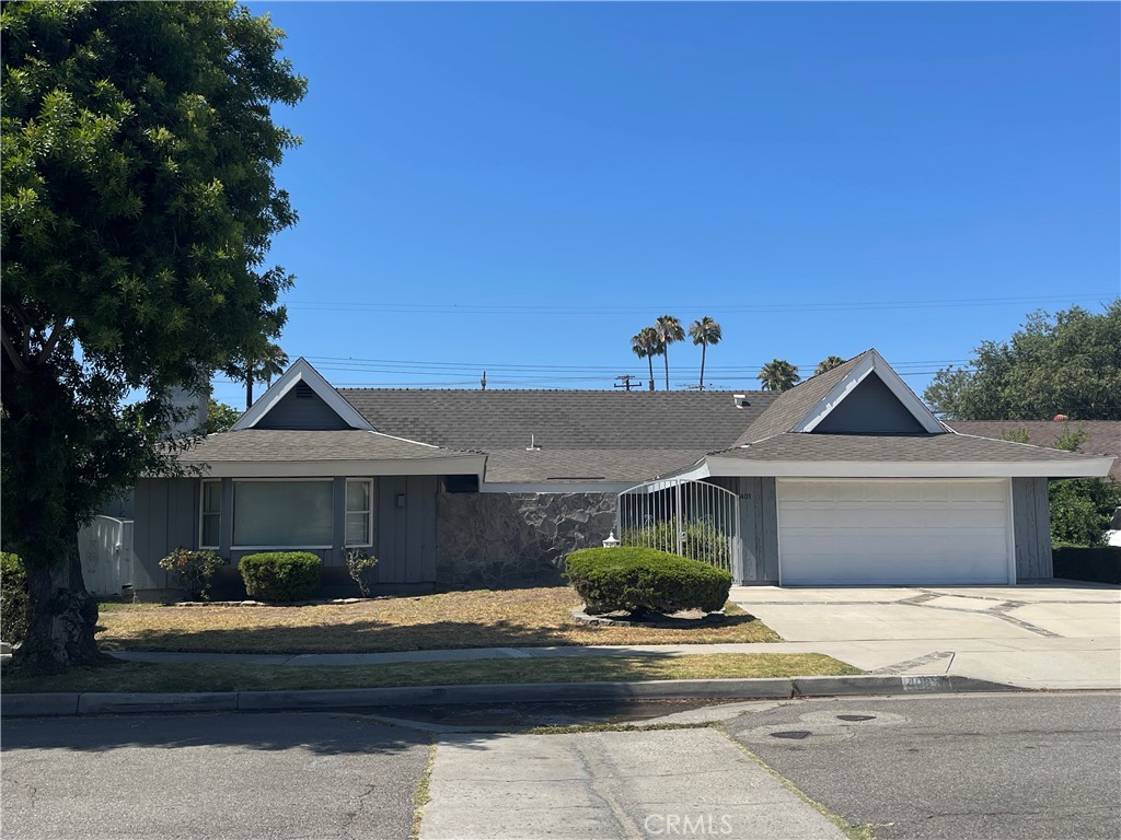 401 E Dunton Avenue