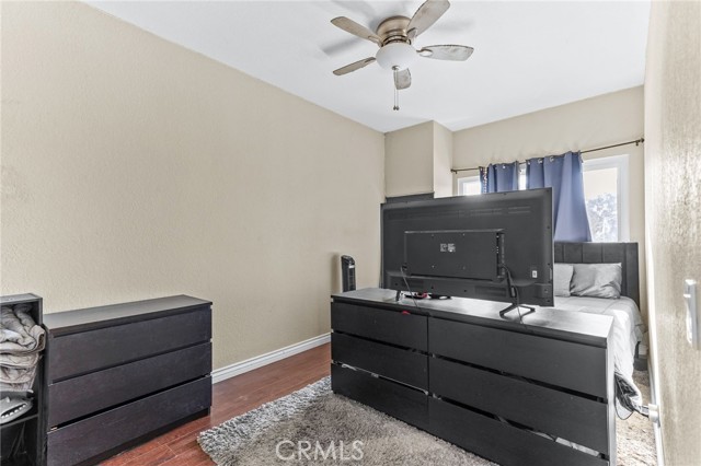 13035 Arlington Lane, Chino CA: https://media.crmls.org/medias/3c6a1d1e-af56-4851-8a7e-de0e7e969e10.jpg