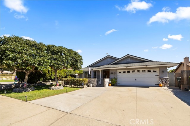 Detail Gallery Image 2 of 20 For 6733 Coral Ct, Rancho Cucamonga,  CA 91701 - 4 Beds | 2/1 Baths