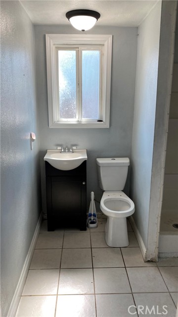 Detail Gallery Image 9 of 15 For 649 S 5th, Montebello,  CA 90640 - 2 Beds | 1 Baths