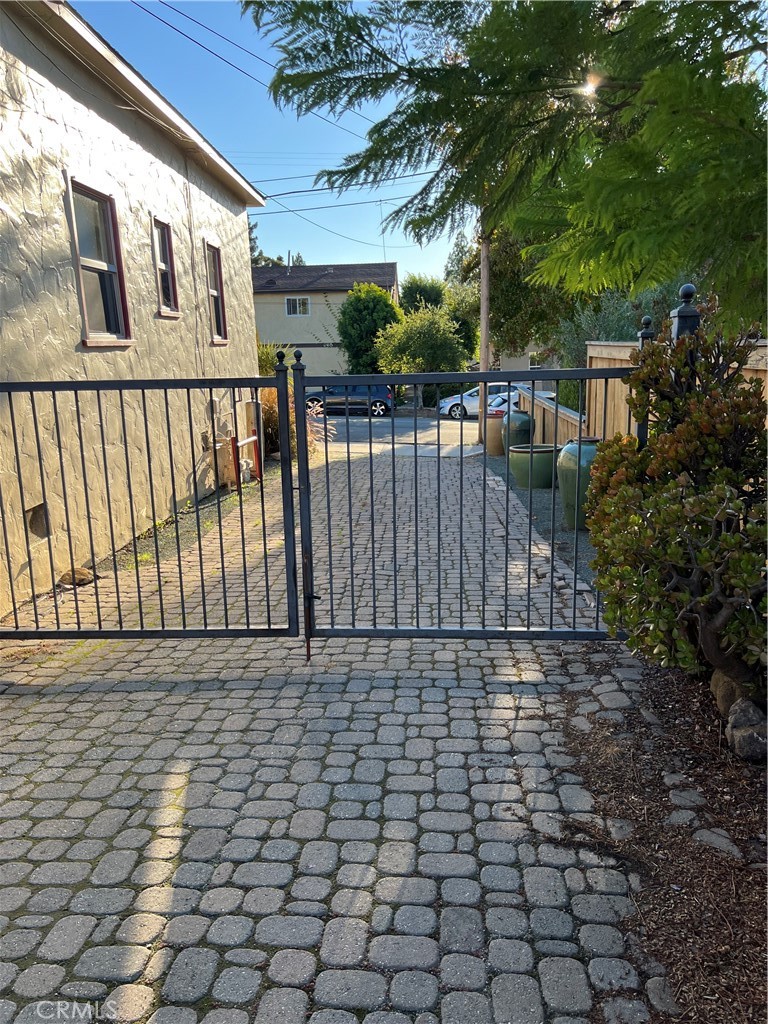 MLS #SC25273909 image #3