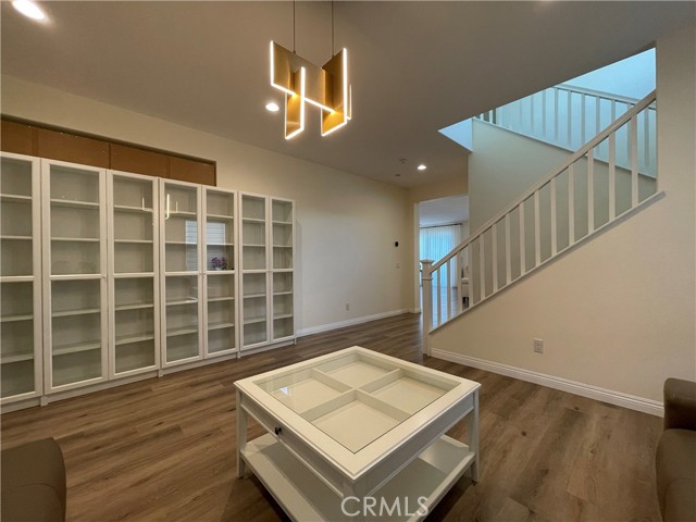 Detail Gallery Image 5 of 32 For 21154 Broken Stone Ct, Riverside,  CA 92507 - 4 Beds | 2/1 Baths