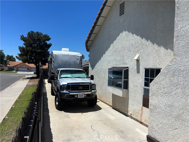 8751 Rosebay Court, Riverside CA: https://media.crmls.org/medias/3c6c5112-5de3-43d2-a948-56a5791dffe1.jpg